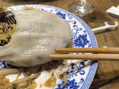 -方国老头包子·39年威海本地老字号•小船海鲜疙瘩汤
