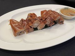 -鲁采LU STYLE(新天地店)