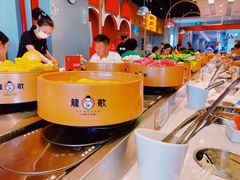 -龍歌自助小火锅(市南金茂湾店)