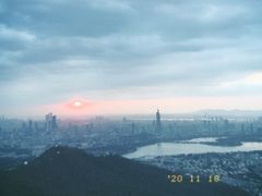 -紫金山山顶公园