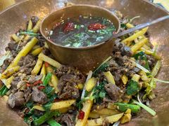 -牛喵喵铜锅牛肉馆