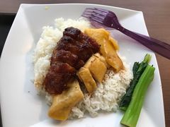 烧肉切鸡饭-太兴烧味餐厅(香港机场店)