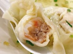 虾仁鲜肉馄饨-潘国仙耳光馄饨(黄家阙路店)