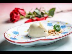 -蜜桃餐厅·伴山(湖滨商业街店)