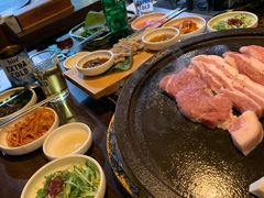 黑猪肉-Dombe豚(黑猪肉街店)