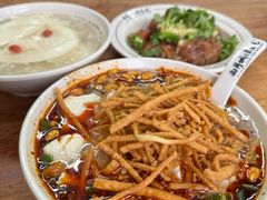 -小谭豆花(西大街店)