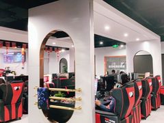 -鹏羽电竞馆(万盛东地铁站店)