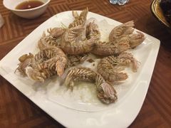 -天桥饭店·特色海鲜(金山嘴渔村店)