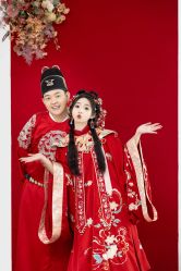 -维纳斯婚纱摄影(鞍山店)