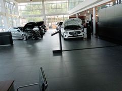 -奔驰北京鹏龙星徽(西大望路店)