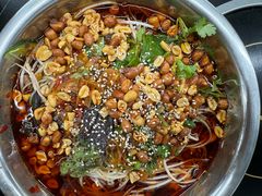 -周良天山牛杂城(天山路总店)