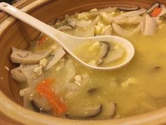 -兔行天下-鸿鹤鲜锅兔(中海国际店)