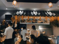 -爆炸头阿姨小四川正宗川味小吃(无任何分店)