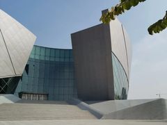 -郑州大剧院