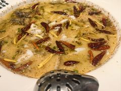 -渔语鱼新川菜Bistro(万象天地店)