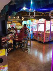 -卡通尼乐园(印象汇店)