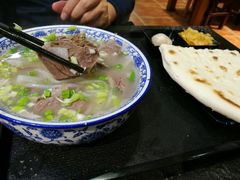 羊肉泡馍-平凉羊肉泡馍·清真