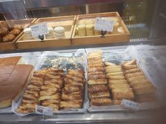 -苹果花园(南泉路店)