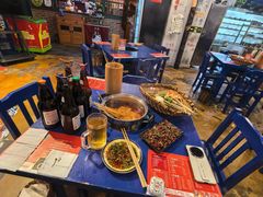 -马路边边串串香形象店(磐石路店)