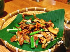 -云海肴·汽锅鸡·云南菜(天山百盛优客店)