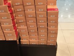 -奇华饼家(香港国际机场T1店)