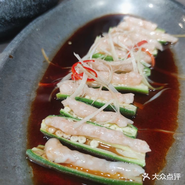 有鱼有米的生活也太幸福了 很适合本地人的口味