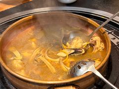 -阿山卓·野生菌火锅·纳西火塘烤肉