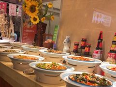 -亚马逊环球美食百汇(新城吾悦广场店)