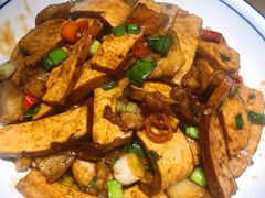 香干炒回锅肉-肖记公安牛肉鱼杂馆· 省级非物质文化遗产(仁和路店)