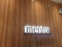 -Mentor Hair Salon