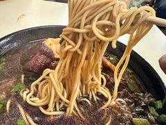 -小龙大肉面馆