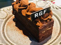 -RGF(巨鹿路店)