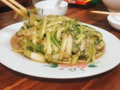 粉丝炒水芹-邮电新村嘉积鸭美味园