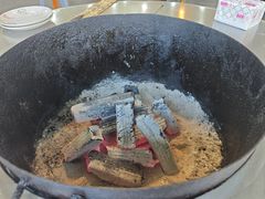 -小辣椒汤锅烧烤(温泉南街店)