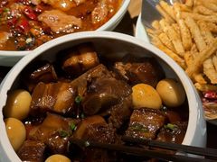 -荷花亭·湖北融合菜(中商广场店)