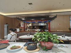 -梅利汴京烤鸭•开封豫菜地标店(东大街店)