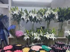 -亭亭鲜花店(中山北路店)