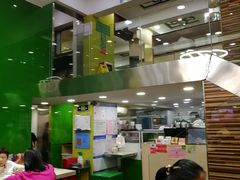 -佰搭果·广式茶餐厅(西华路店)