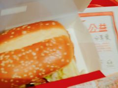 -肯德基(珠峰店)