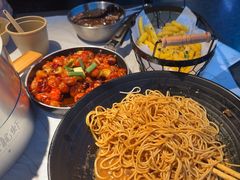 -巴厘龙虾·榜首油焖大虾(洞庭·艺术洋房店)