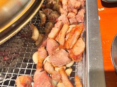 梅花肉-肉甲韩国木炭烤肉(新壹街1店)