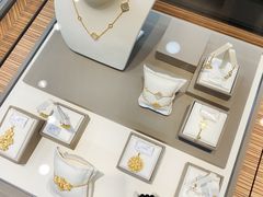 -燕莎友谊商城(金源店)