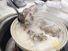 -渝君重庆火锅(嘉宾路店)
