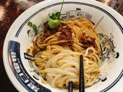 -黑白电视长沙小吃(美林M·LIVE天地东座店)