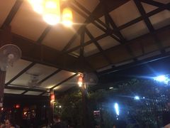 -Dash Teak House