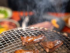 -山之屋炭火烧肉·生啤畅饮(大朗万科中央公园店)