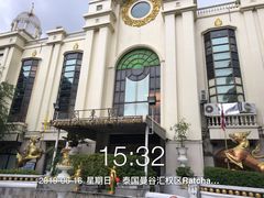 -金东尼人妖秀