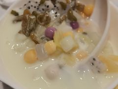 -爱有声毛肚串串火锅自助(龙之梦大都汇店)
