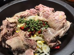 云南经典汽锅鸡-云海肴云南菜·蒸汽石锅鱼(北京良乡华冠店)