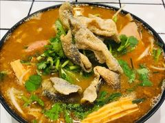 -肥汁米蘭香港米线(长宁来福士店)